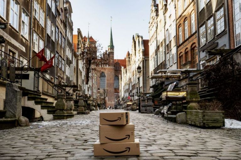 It’s official, Amazon has entered Poland!
